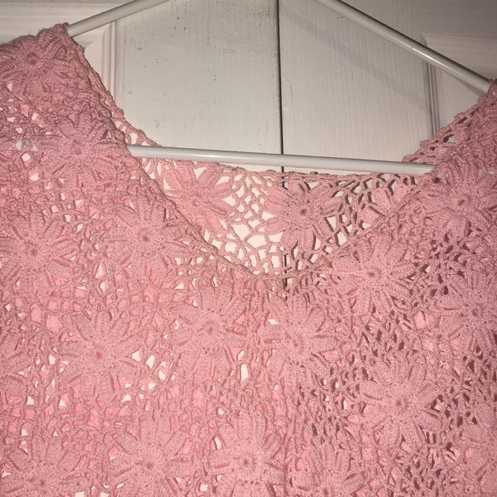 Women’s Crocheted Floral Lace Top - Picture 2 of 5